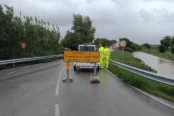 andalucia-mantiene-23-carreteras-cerradas-trafico-efectos-dana_98-174x116.webp